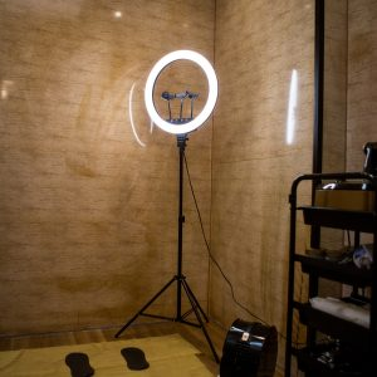 Native Lighting Eclipse Ring Light with Adjustable Tripod and 3 Phone Holders