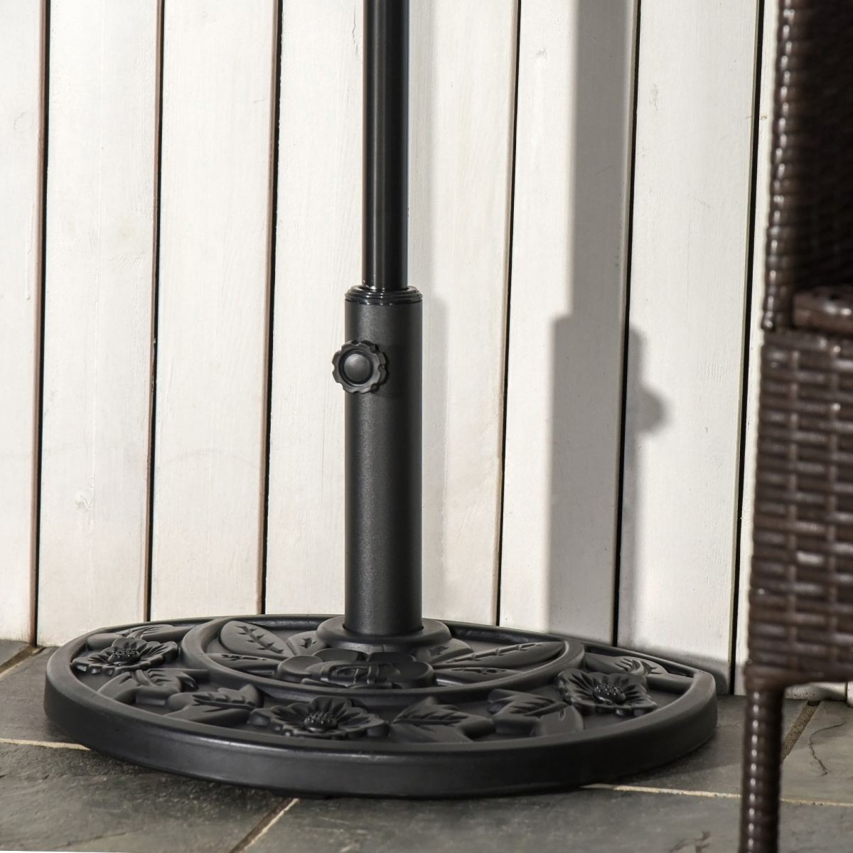 Outsunny Half-Round Weighted Parasol Base Stand, Black