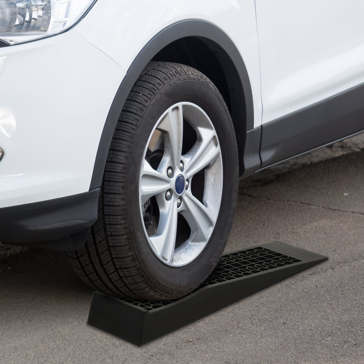 2 Pcs 70 x 20cm Thick Plastic Curb Ramps with Anti-Slip Grid Surface, 3000kg Load