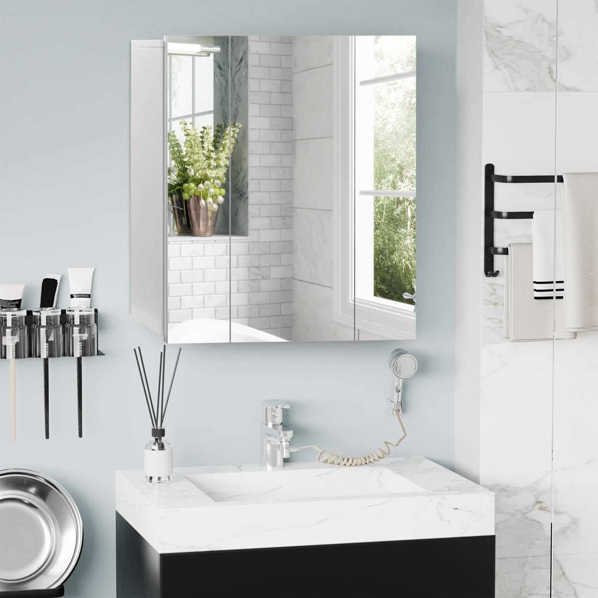 kleankin Wall-Mounted Bathroom Mirror Cabinet with Door, White