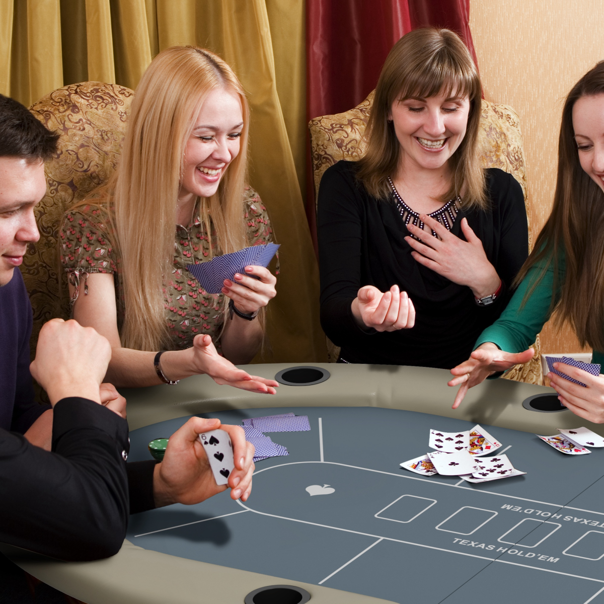 SPORTNOW 10-Player Extra-Large Folding Poker Table with Cup Holders