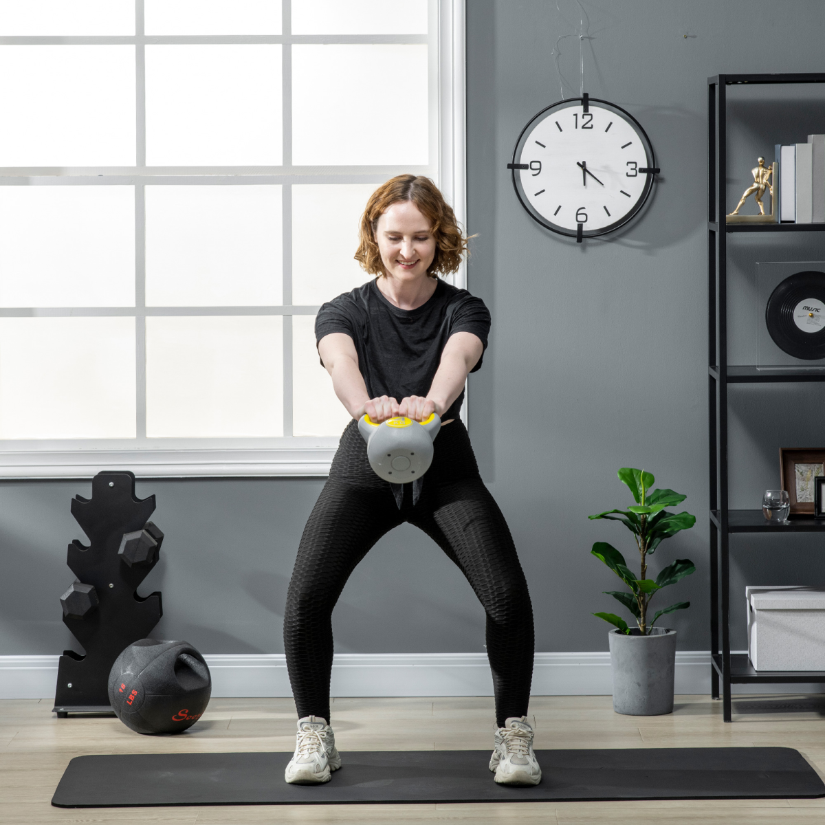 SPORTNOW 4kg Kettlebell with Handle for Home Gym, Yellow/Grey