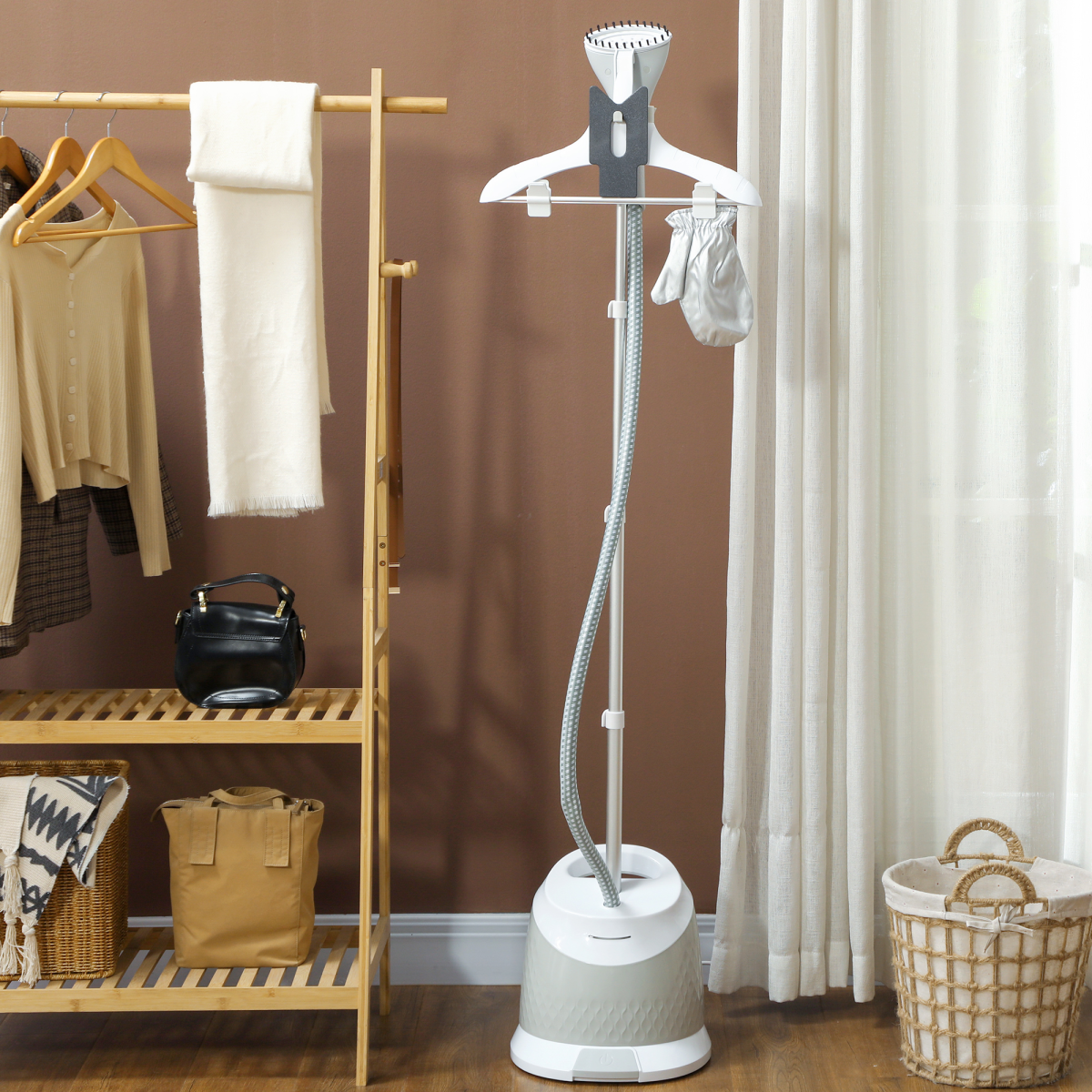 HOMCOM 1800W Clothes Steamer, Garment Steamer Wrinkle Remover, 1.8L Tank, Up to 36g/min Steam, Grey