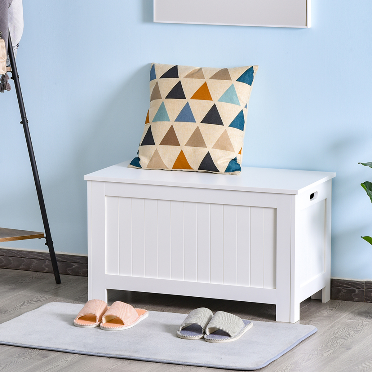 HOMCOM Large White Storage Box Toy Chest with Lid and Safety Hinges