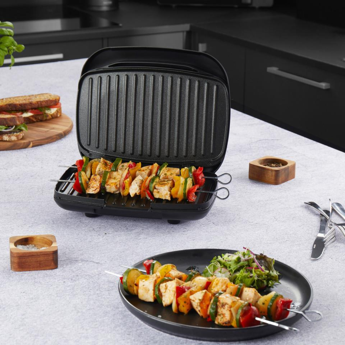 Salter Kuro Non-Stick Health Grill with Automatic Temperature Control