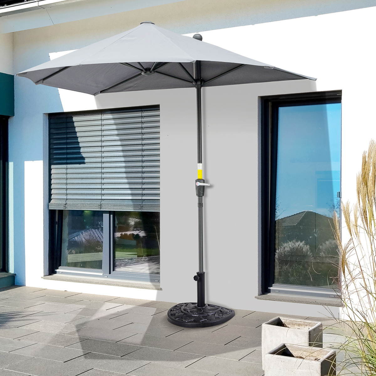 Outsunny 9kg Half-Round Resin Parasol Base for Garden Patio