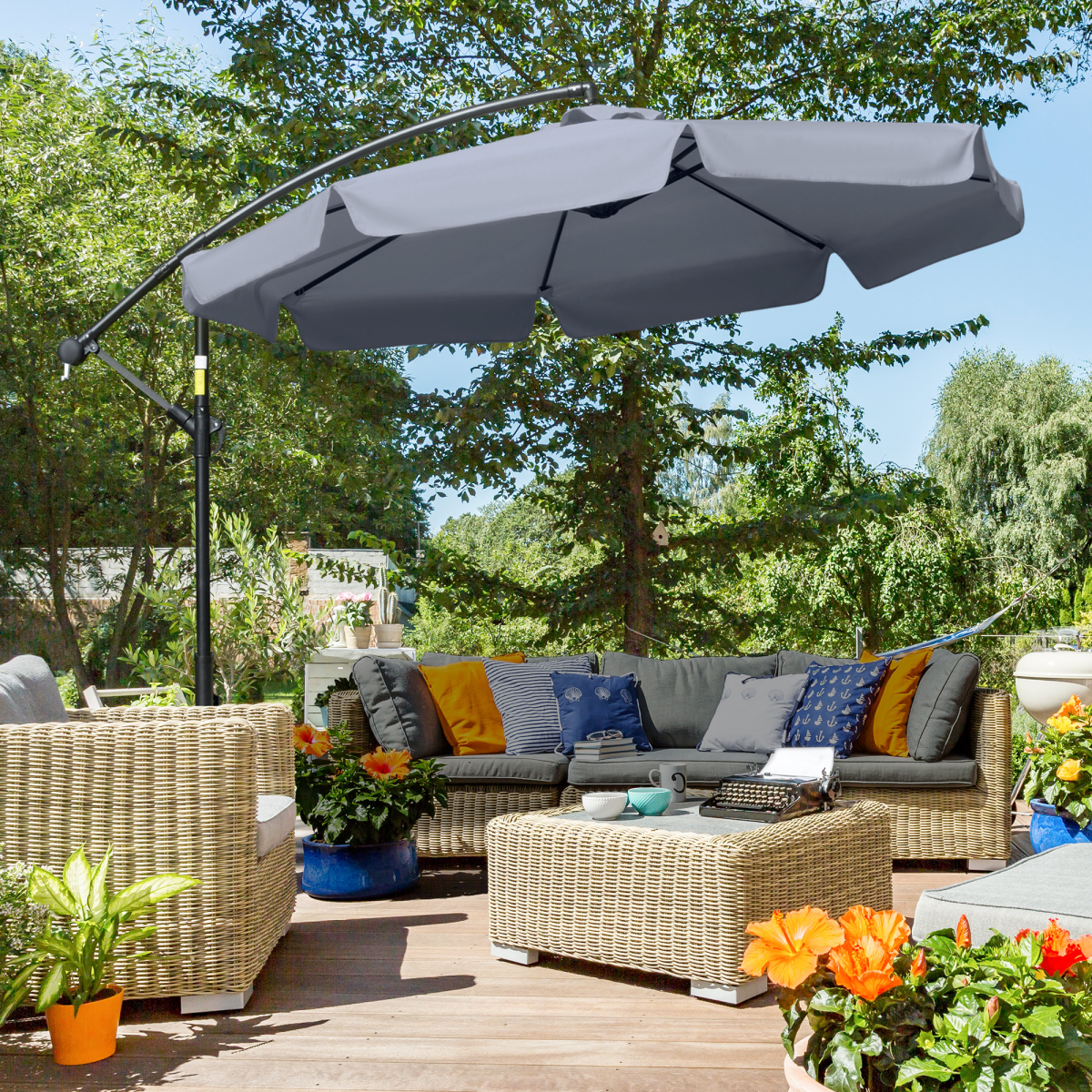 Outsunny 2.7m Banana Parasol Cantilever Umbrella with Crank and Adjustable Canopy Angle, Dark Grey