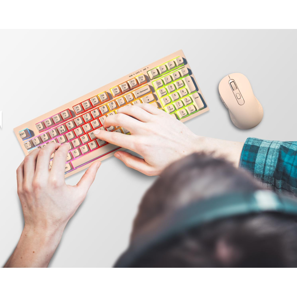 Wyeflow Wireless Gaming  RGB Backlit Keyboard - Beige