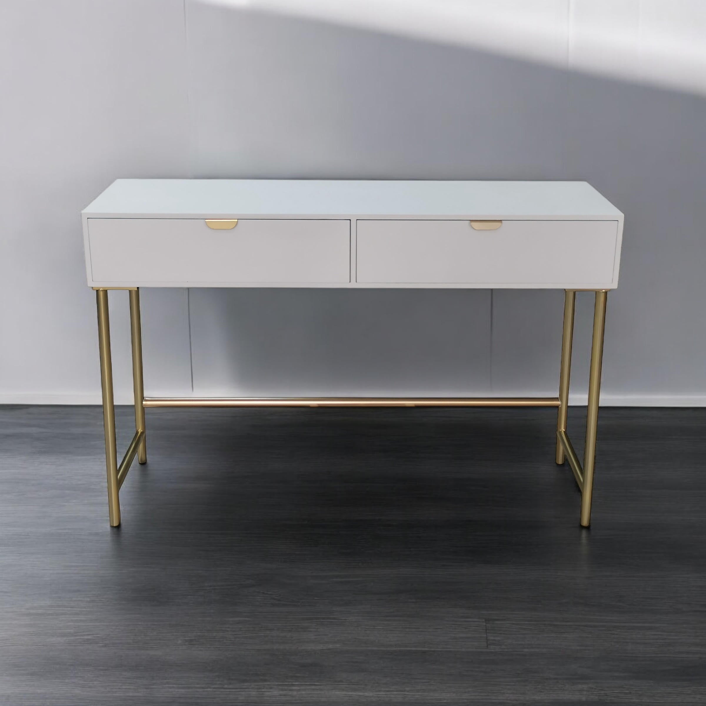 MSL White Wooden Side Table with Scalloped Edge Design