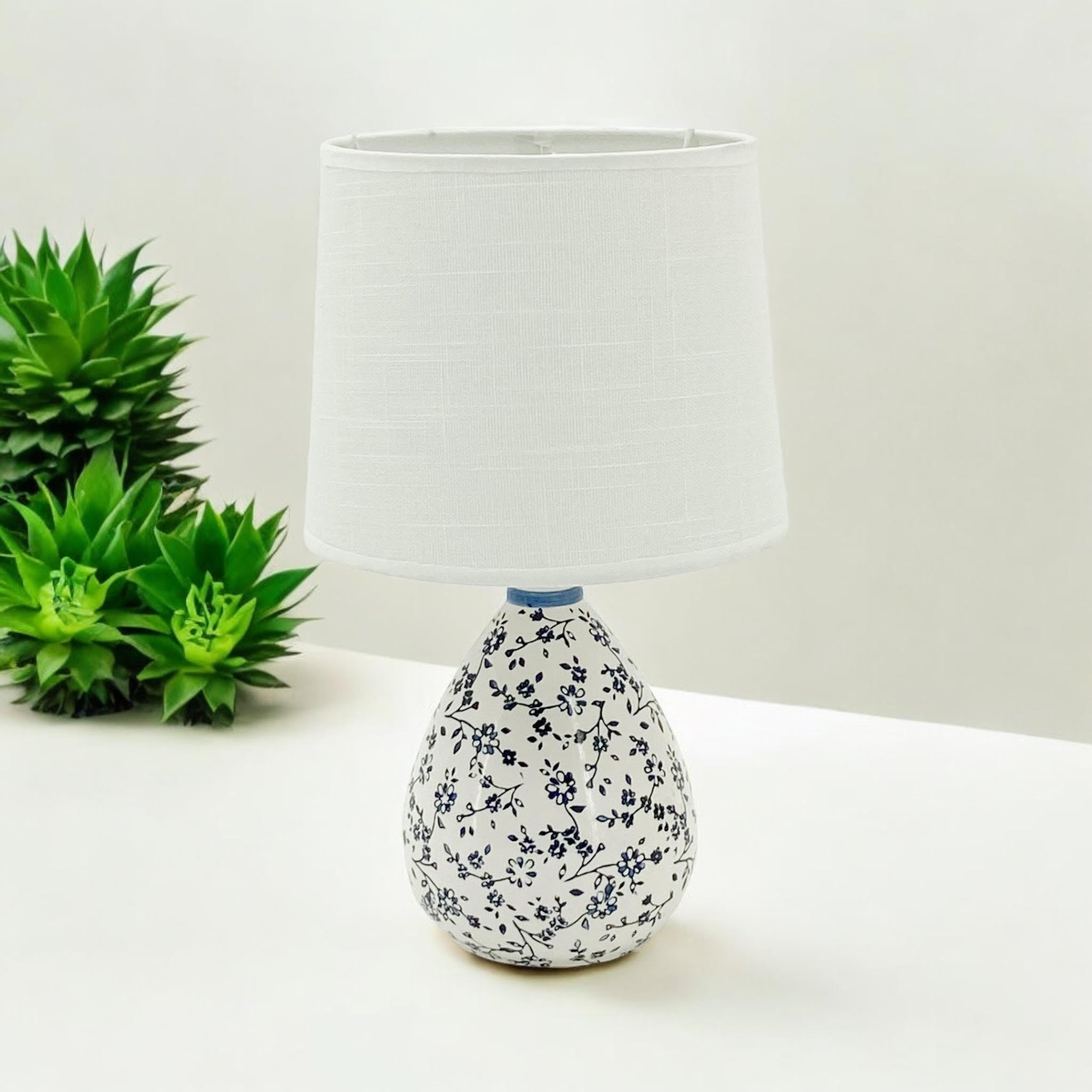 MSL Traditional Table Lamp Base and Shade with Inline Rocker Switch, Double Insulated