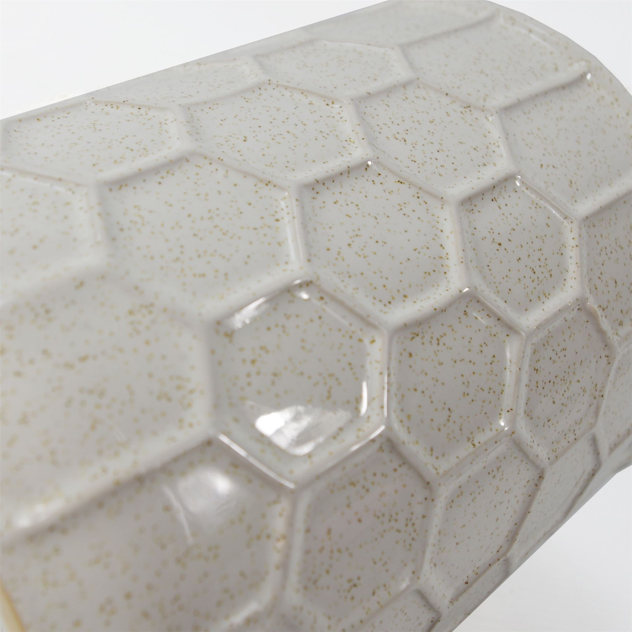 White Honeycomb Ceramic Planter 13.4 x 13.4 x 17cm
