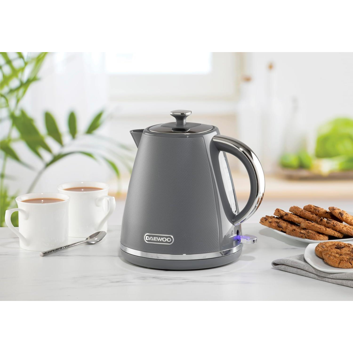 Daewoo Stirling 1.7L Pyramid Electric Kettle 3000w Grey  SDA2625