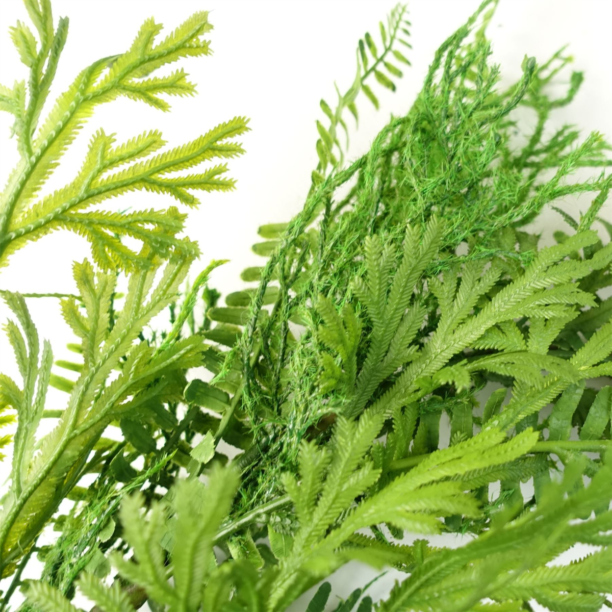 Leaf 140cm Artificial Hanging Trailing Fern Garland Plant