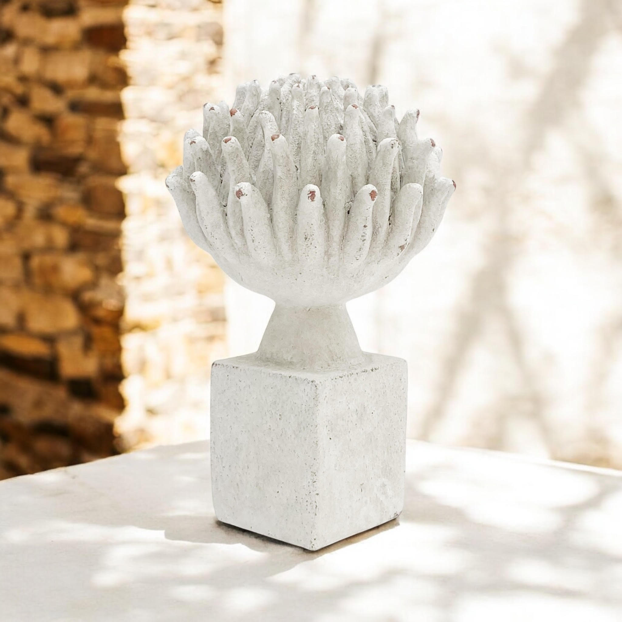 MSL 27cm Resin Flower Hand Finished Indoor Outdoor Home Decor