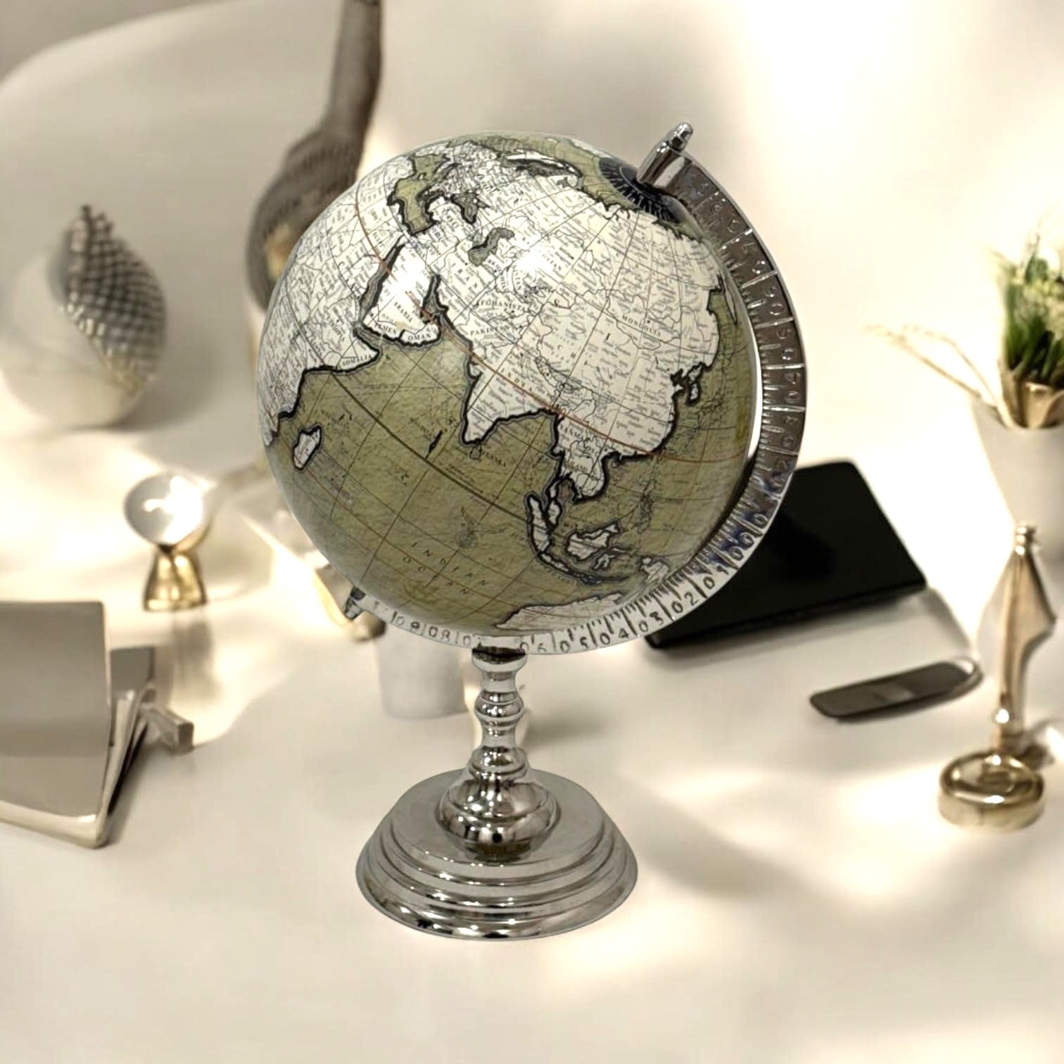 MSL Decorative Vintage Globe with Rotational Functionality