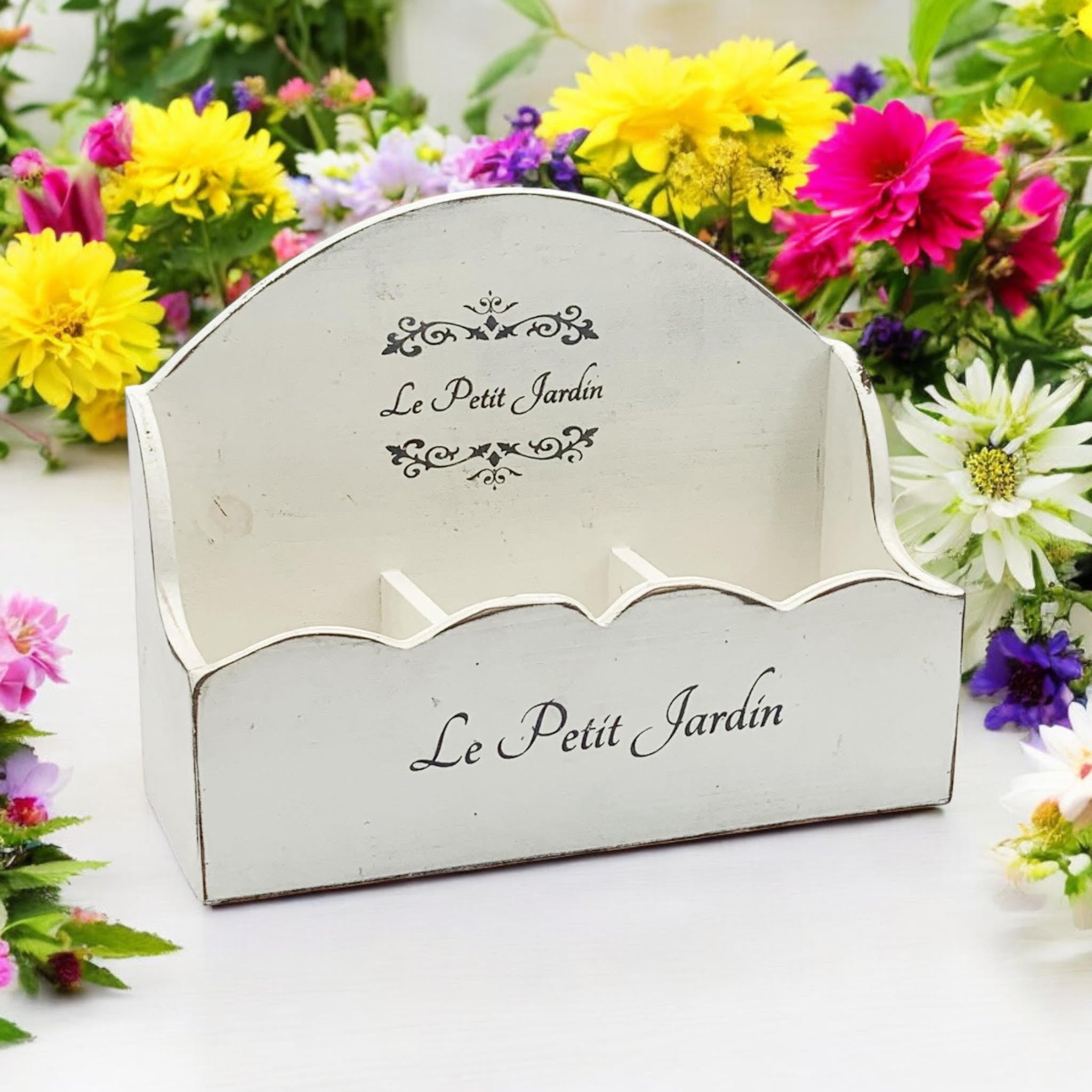 MSL 36cm Wooden Shabby White Frilly Photo Frame