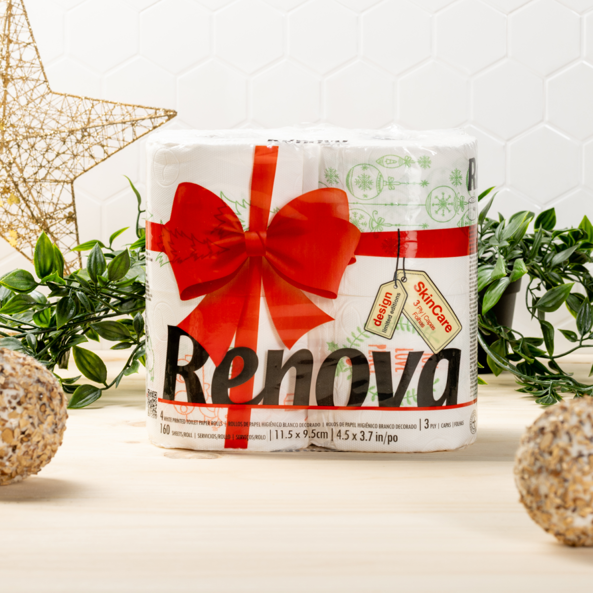 Renova Christmas Toilet Rolls 4 Pack, Festive Design, 160 Sheets per Roll