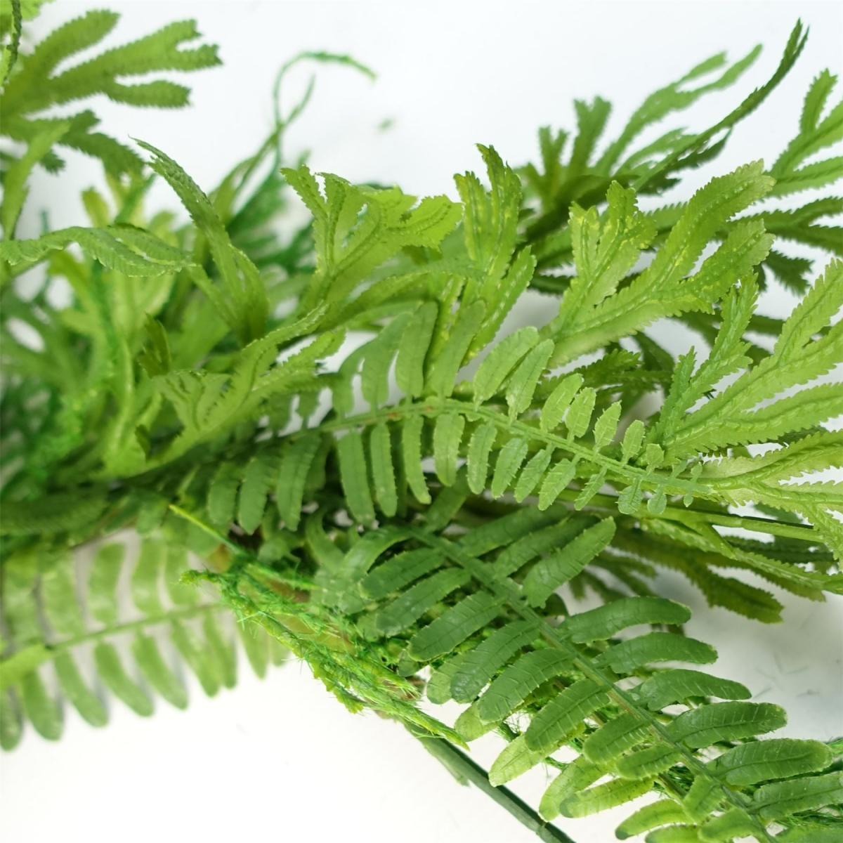Leaf 140cm Artificial Hanging Trailing Fern Garland Plant