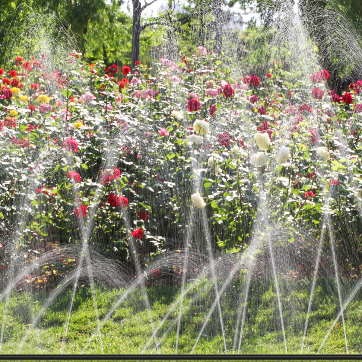 Vinsani 8m Garden Sprinkler with Adjustable On-Off Valve and Fixing Straps