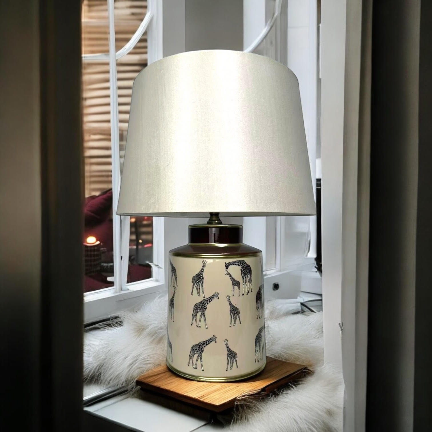 MSL 33cm Traditional Ceramic Table Lamp Base and Shade with Inline Rocker Switch, Double Insulated