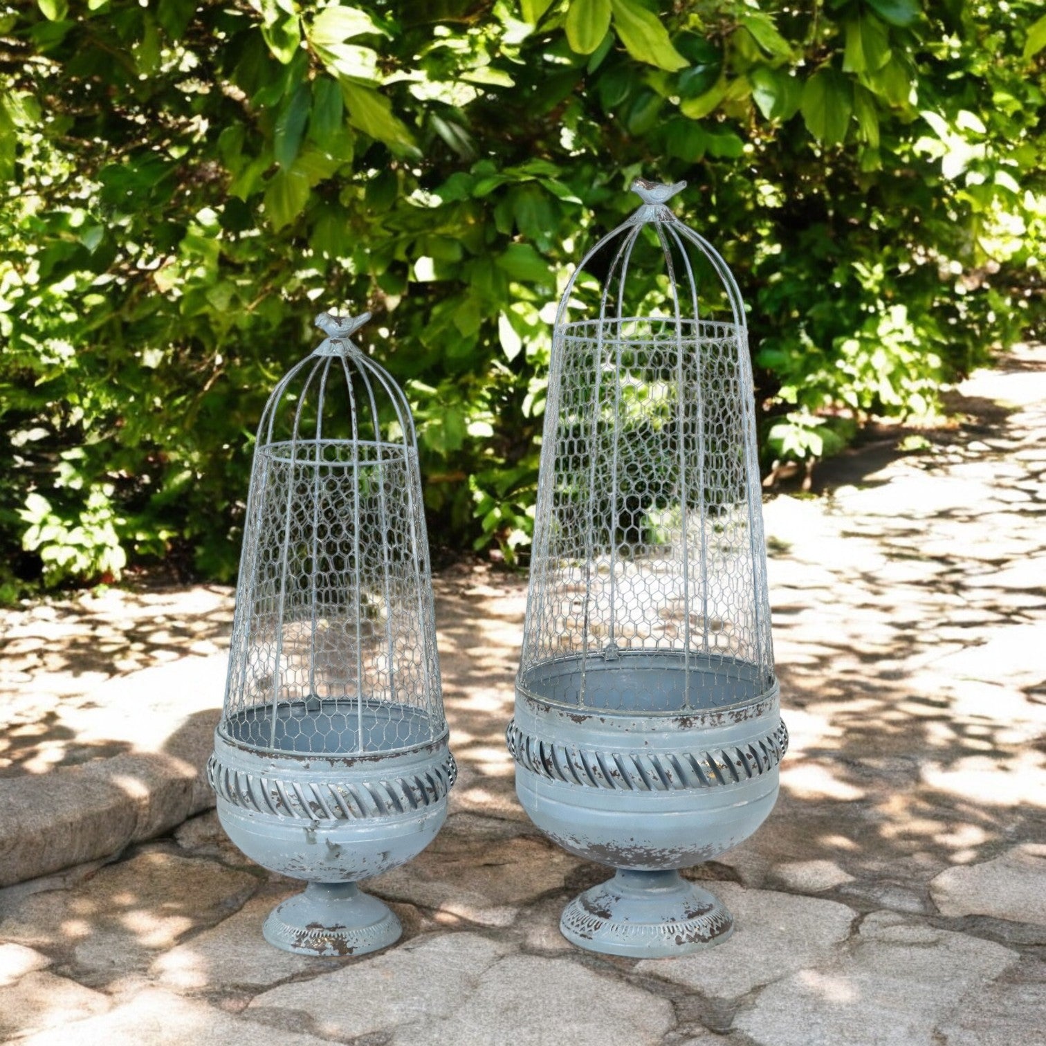 Cream Metal Set of 2 Decorative Plant Stands 83/70cm