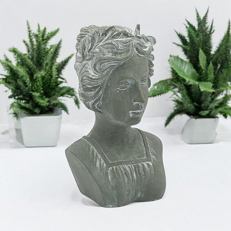 MSL 38cm Grey Resin Bust Indoor and Outdoor Ornament, Hand Finished Decorative Feature