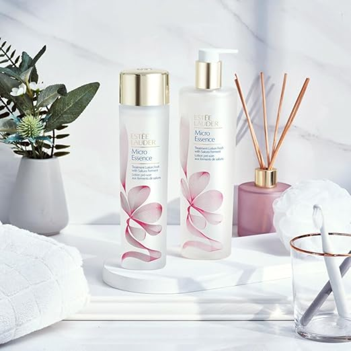 Estee Lauder Micro Essence Lotion Fresh with Sakura Ferment 200ml