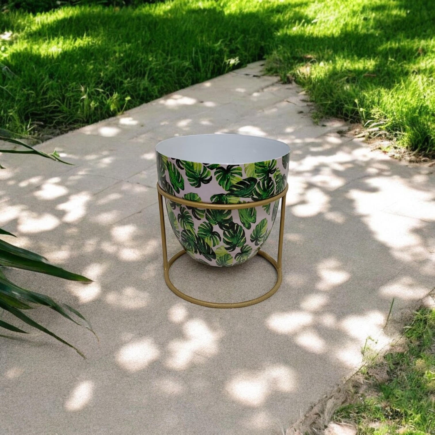 MSL 13cm Iron Planter on Stand