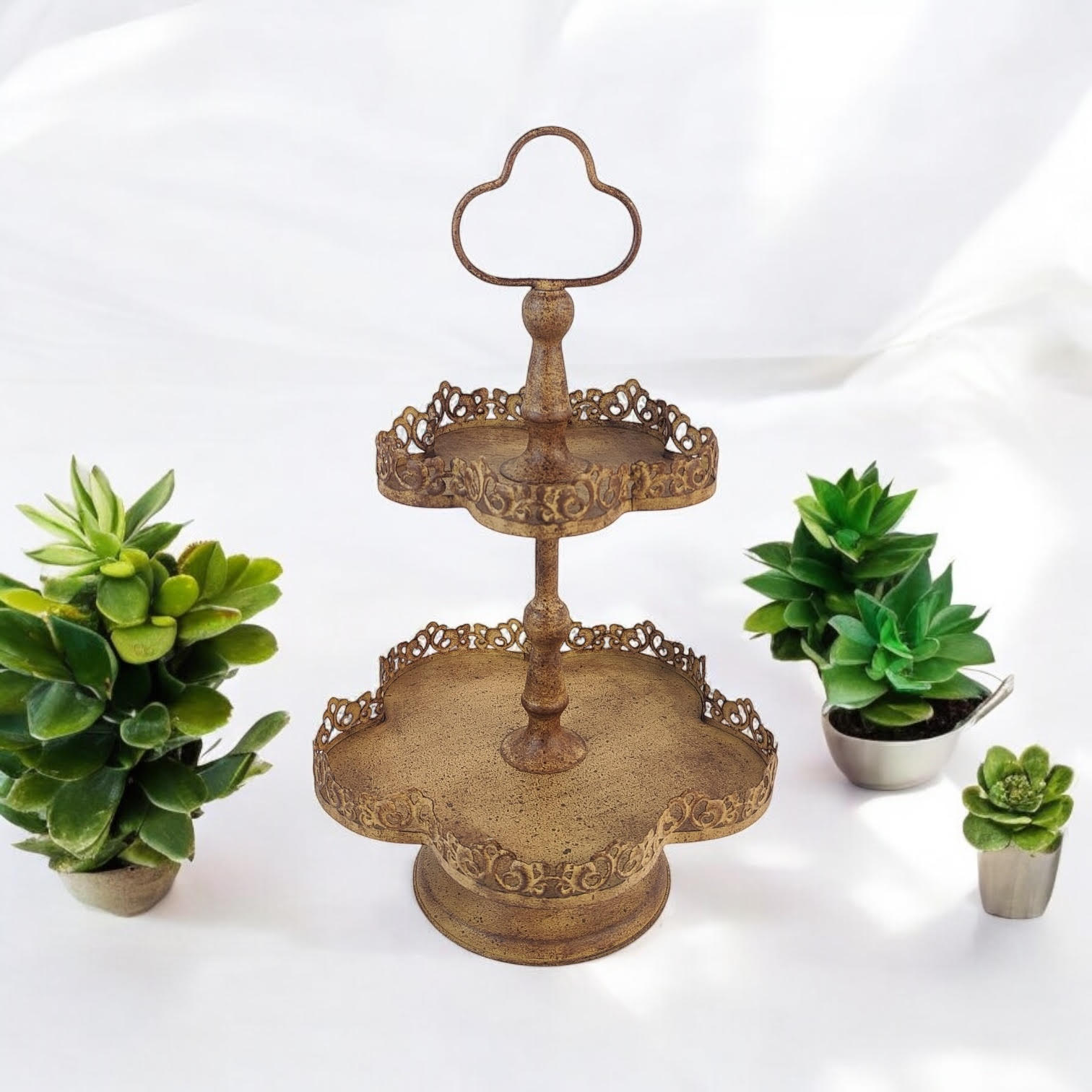 MSL 48cm Rusty Metal 2-Tier Cake Stand, Hand Finished