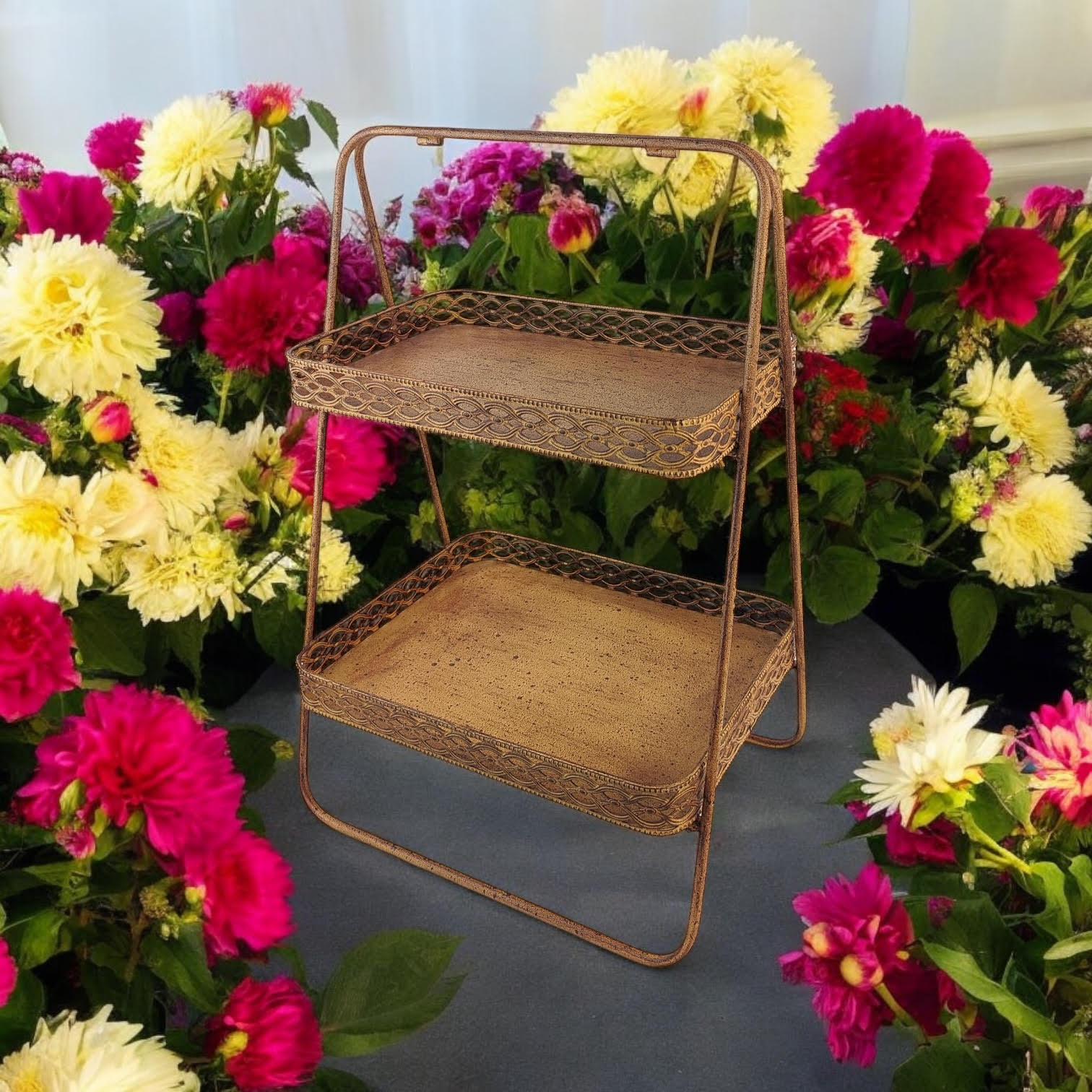 MSL 59cm Rusty Metal Display Shelf