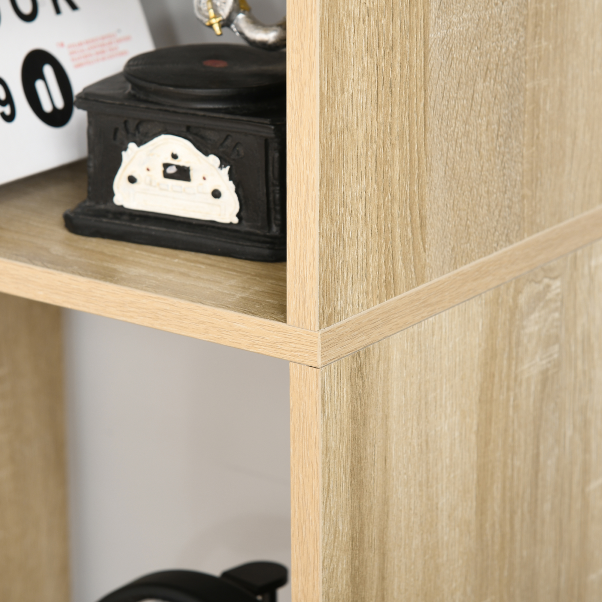 HOMCOM 178cm 8-Shelf Oak Tone Bookcase with Melamine Surface and Anti-Tipping Design