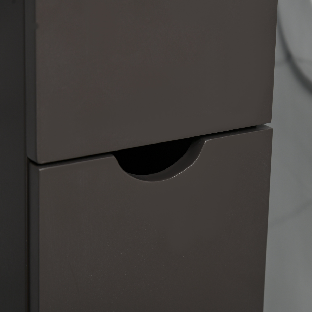 HOMCOM Tall Bathroom Storage Cabinet with Shelves and Drawers, Brown
