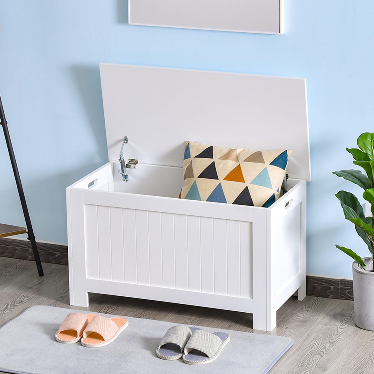 HOMCOM Large White Storage Box Toy Chest with Lid and Safety Hinges