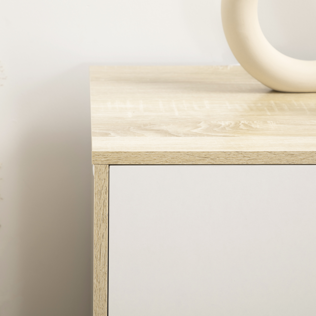 6-Drawer White and Brown Chest of Drawers for Bedroom Storage