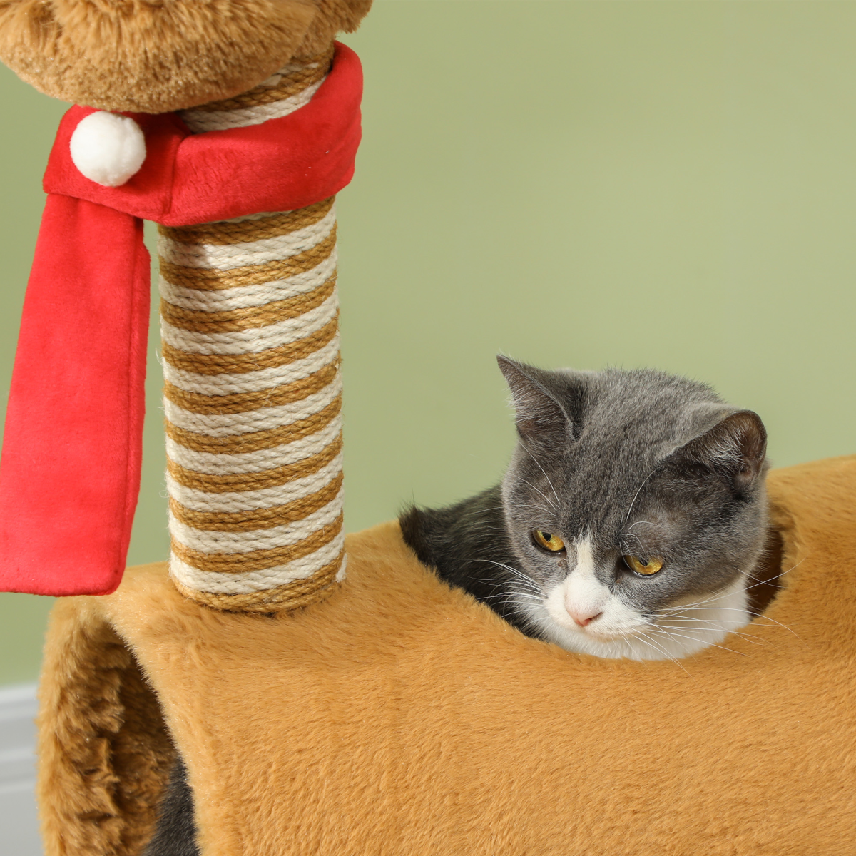 PawHut Deer-Themed Cat Tree with Tunnel and Toy Ball
