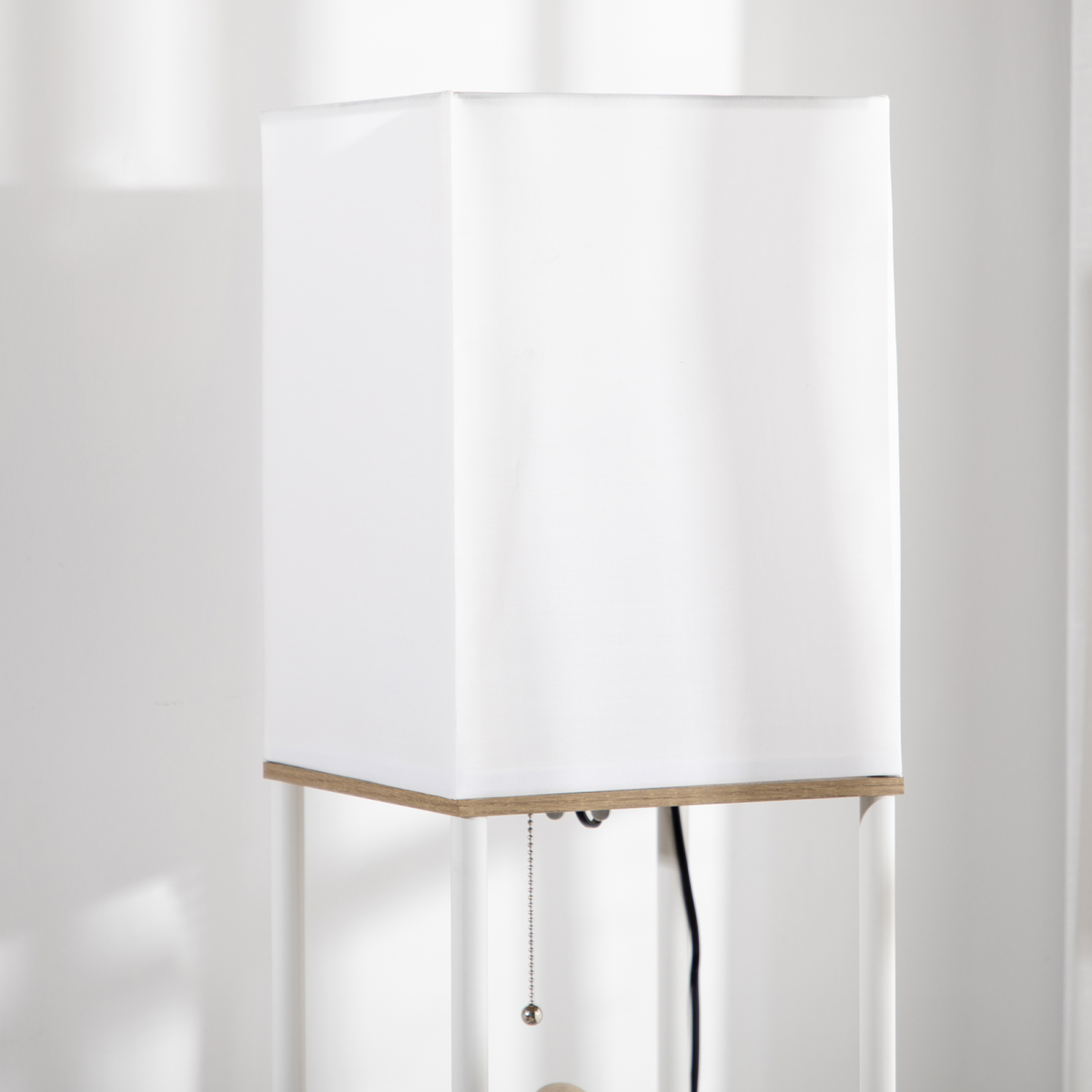 HOMCOM Modern Floor Lamp with Shelves and Fabric Lampshade for Living Room