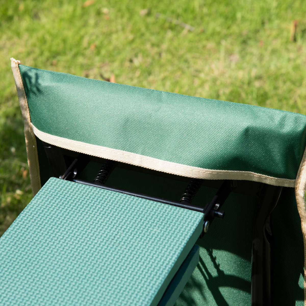 Outsunny Steel Frame Folding Garden Kneeler and Seat with Removable Tool Bag