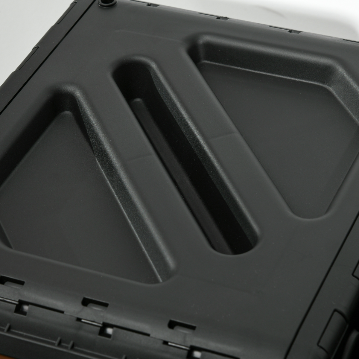 Outsunny 130L Dual Chamber Rotating Compost Bin with Ventilation