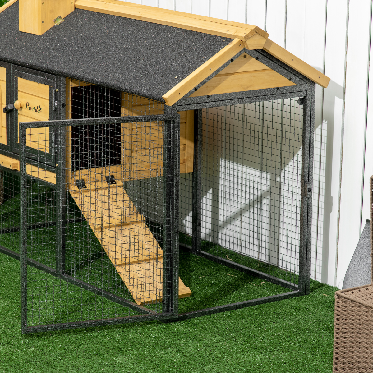 PawHut Outdoor Rabbit Hutch with Run and Removable Tray, Two-Tier Bunny Cage 120 x 55.5 x 80cm