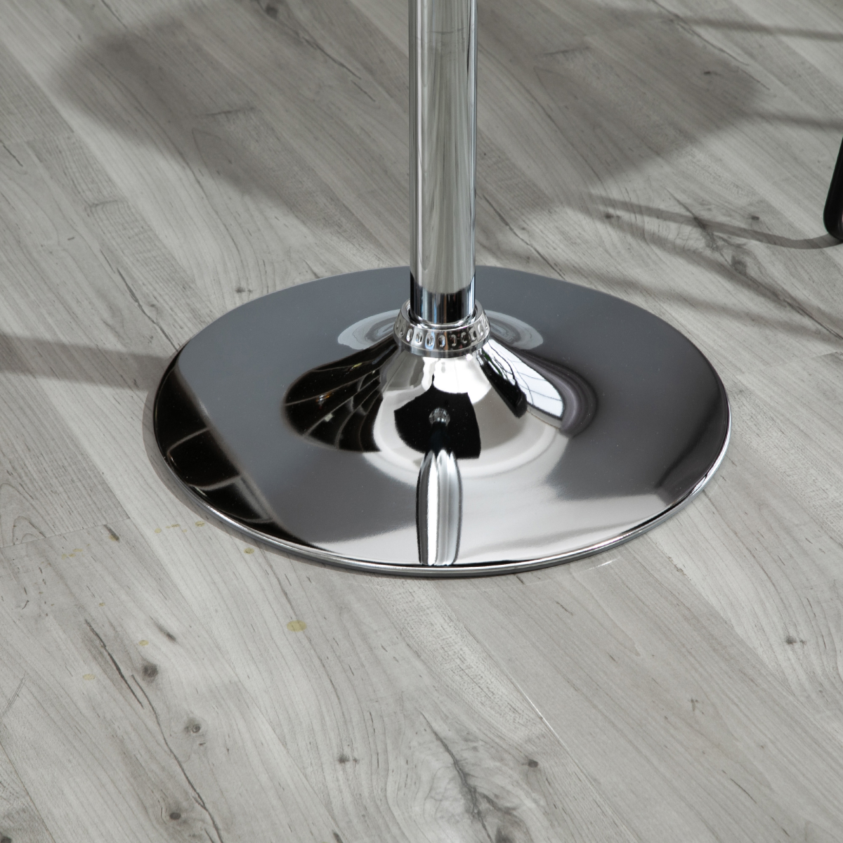 HOMCOM Modern Adjustable Counter Bar Table, Height Adjustable 69-93cm, Rotating MDF Top, Black and Silver Frame