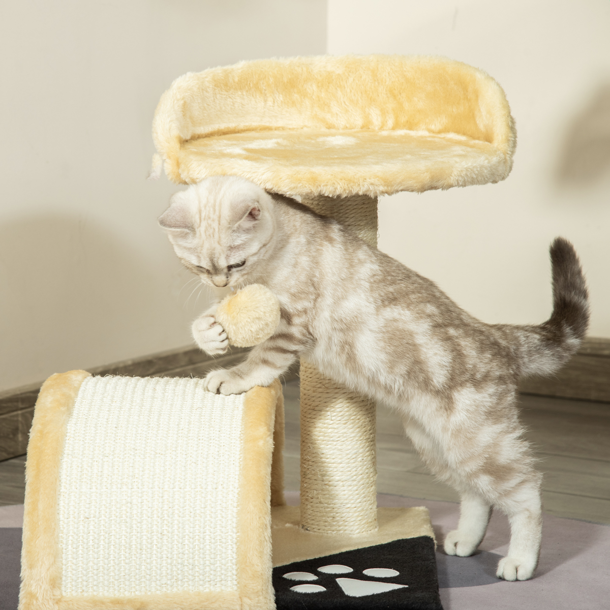Pawhut Cat Tree with Sisal Scratching Posts, Plush Cover, Ball Toy and Lightweight Design