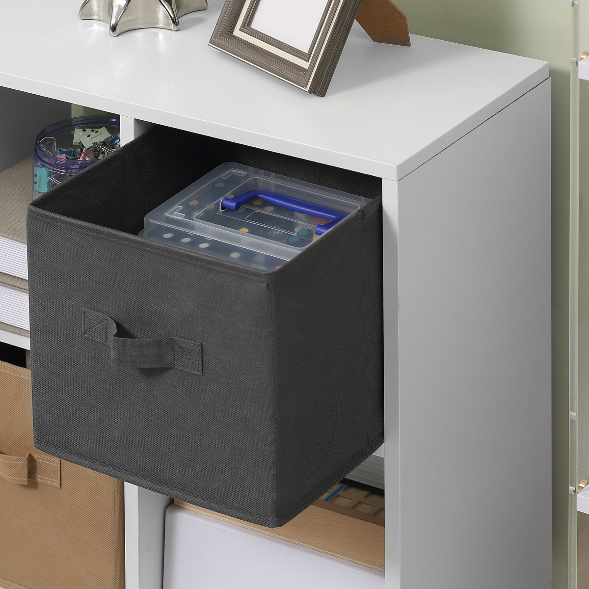 HOMCOM White Freestanding 6 Cube Storage Unit with 3 Cloth Drawers