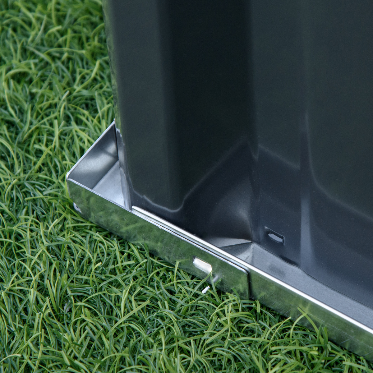 Outsunny Metal Raised Garden Bed Planter Box, 2.6m x 0.9m, No-Bottom Design