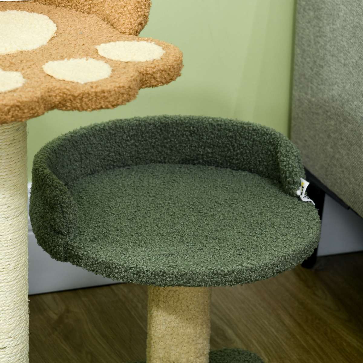 PawHut 52cm Indoor Cat Tree with Scratching Posts, Bed & Toy Ball