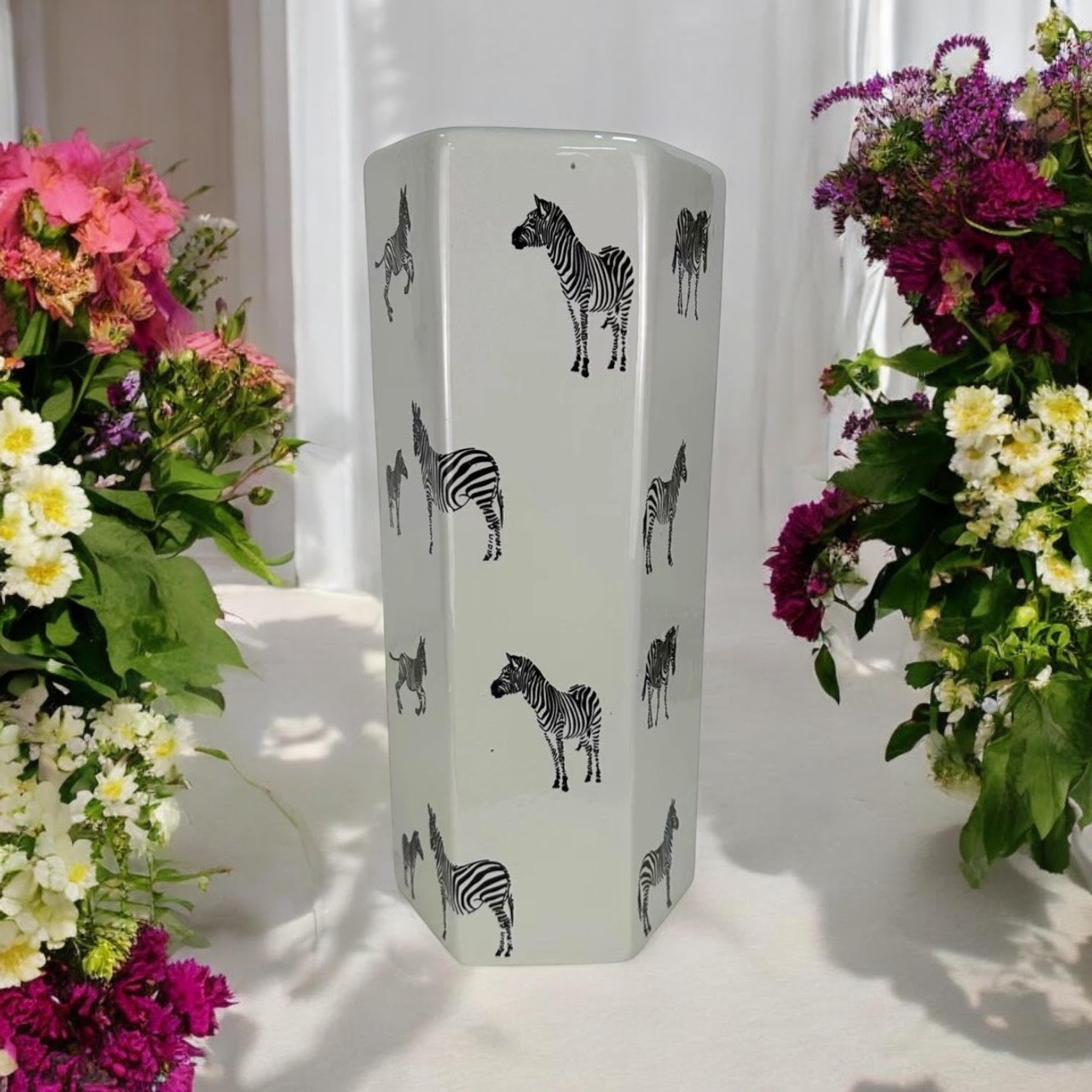 18 in Traditional Glazed Umbrella Stand Vase