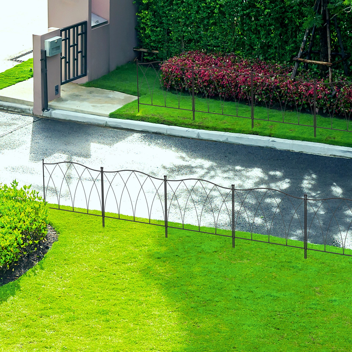 Outsunny 5-Piece Decorative Metal Garden Fence Border Edging, Black