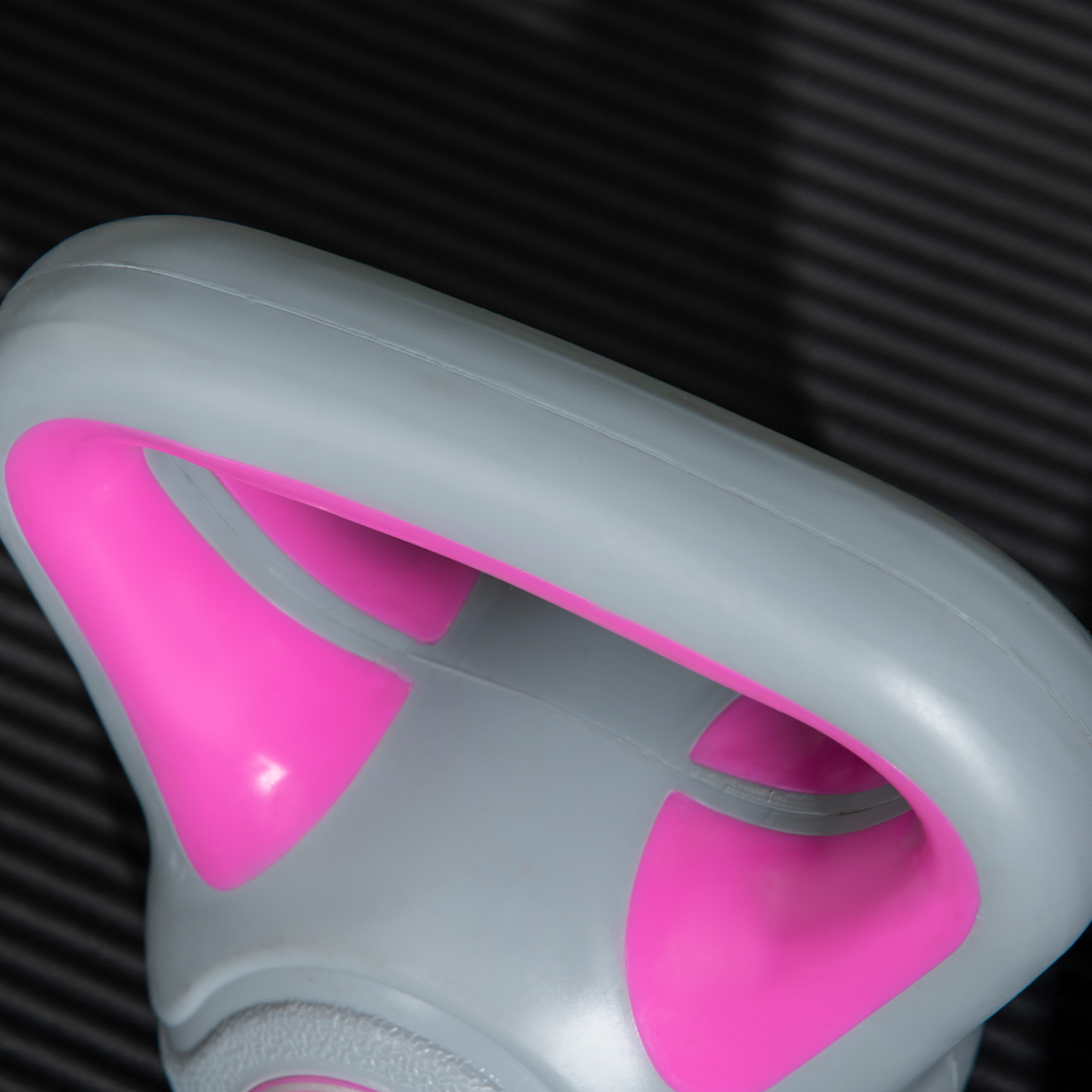 SPORTNOW 2kg Pink & Grey Kettlebell with Wide Handle for Home Gym