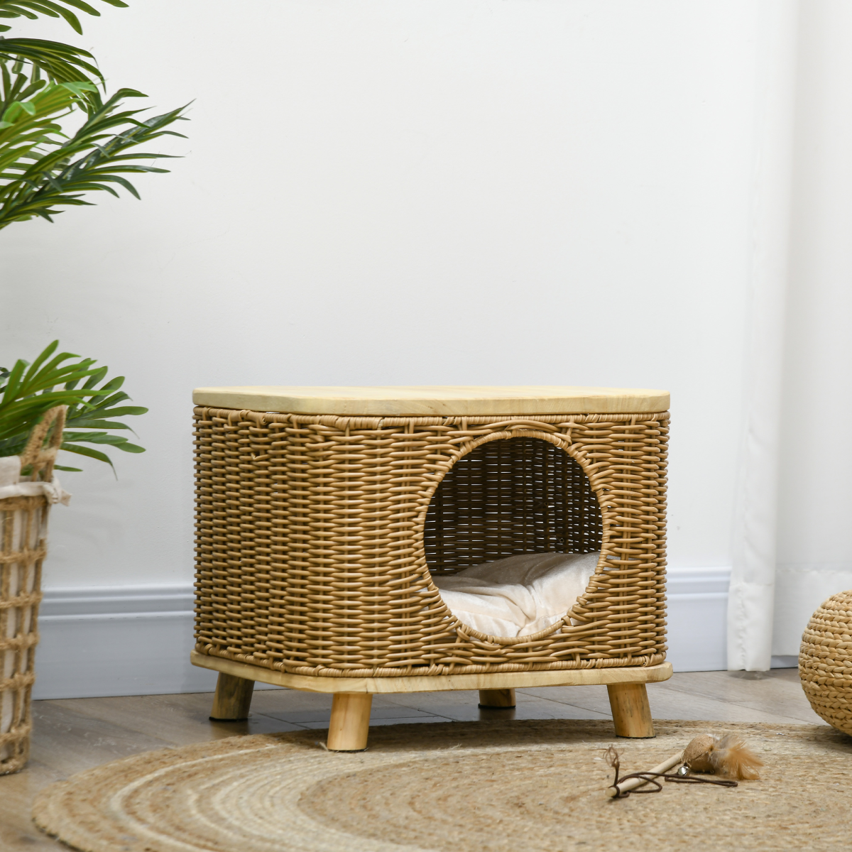 PawHut Elevated Wicker Cat House with Washable Cushion, Light Brown