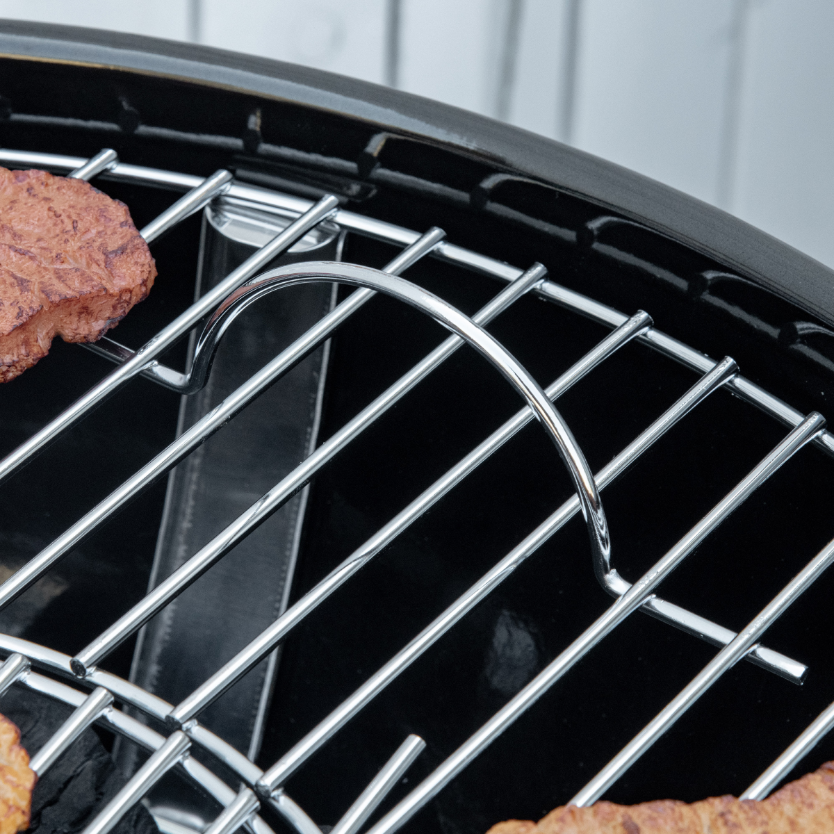 Outsunny Portable Kettle Charcoal Grill with Lid & Thermometer