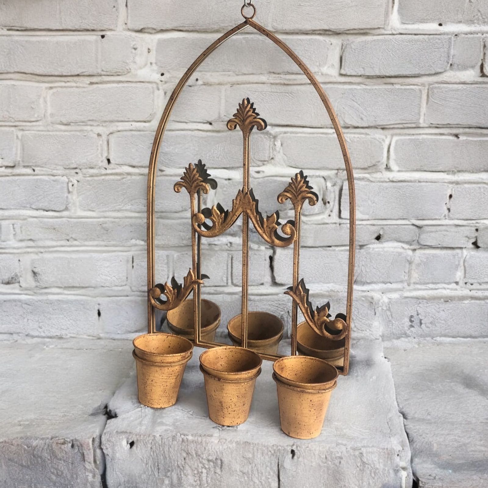 MSL 75cm Rusty Wall Mirror with 3 Planter Holders and Pots